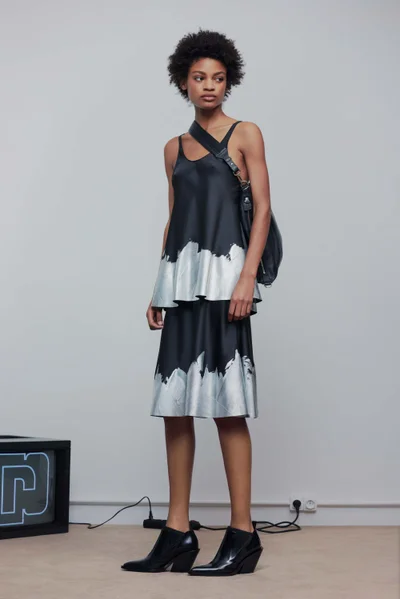 Look 11